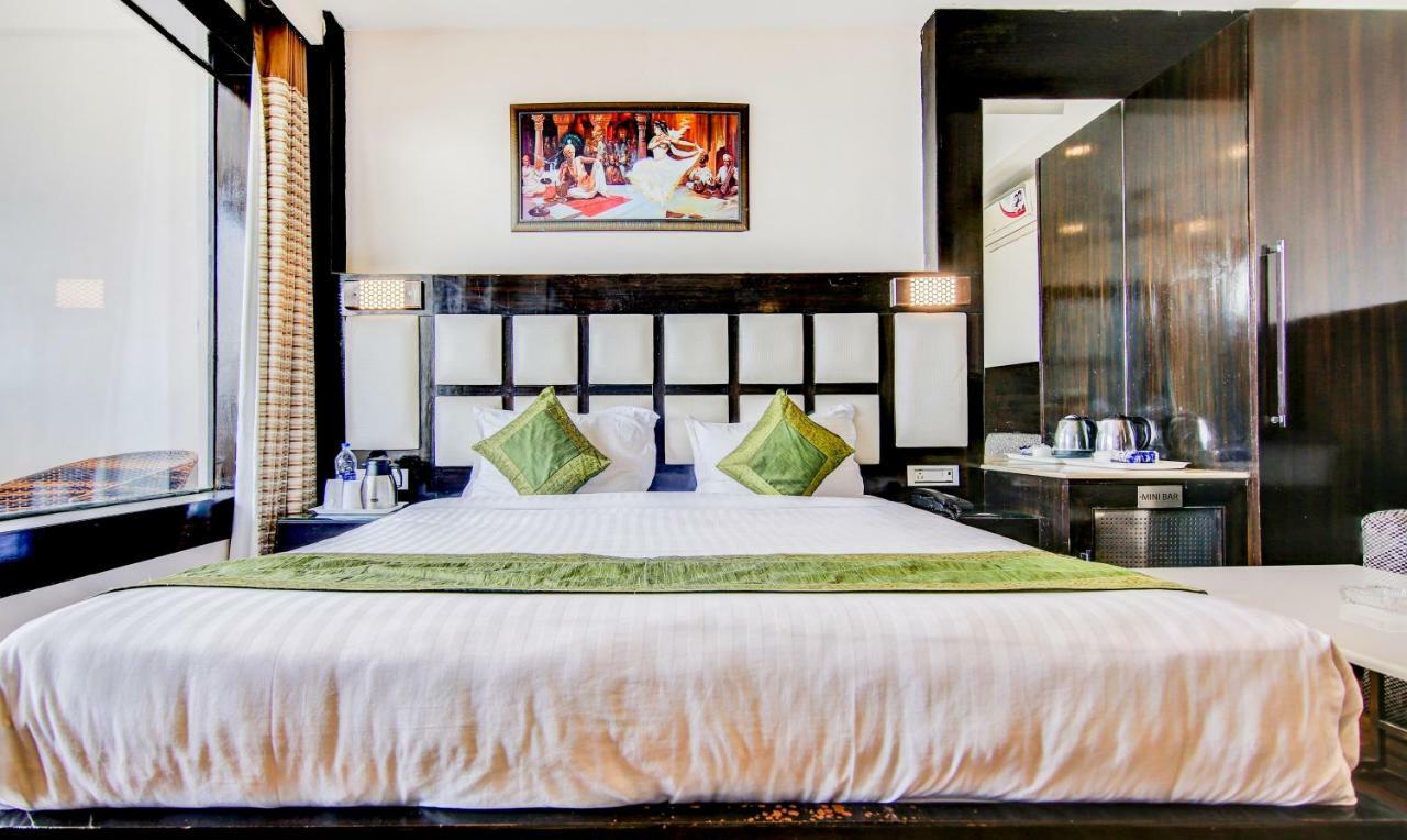 Lavish Inn Dharamshala Exterior photo